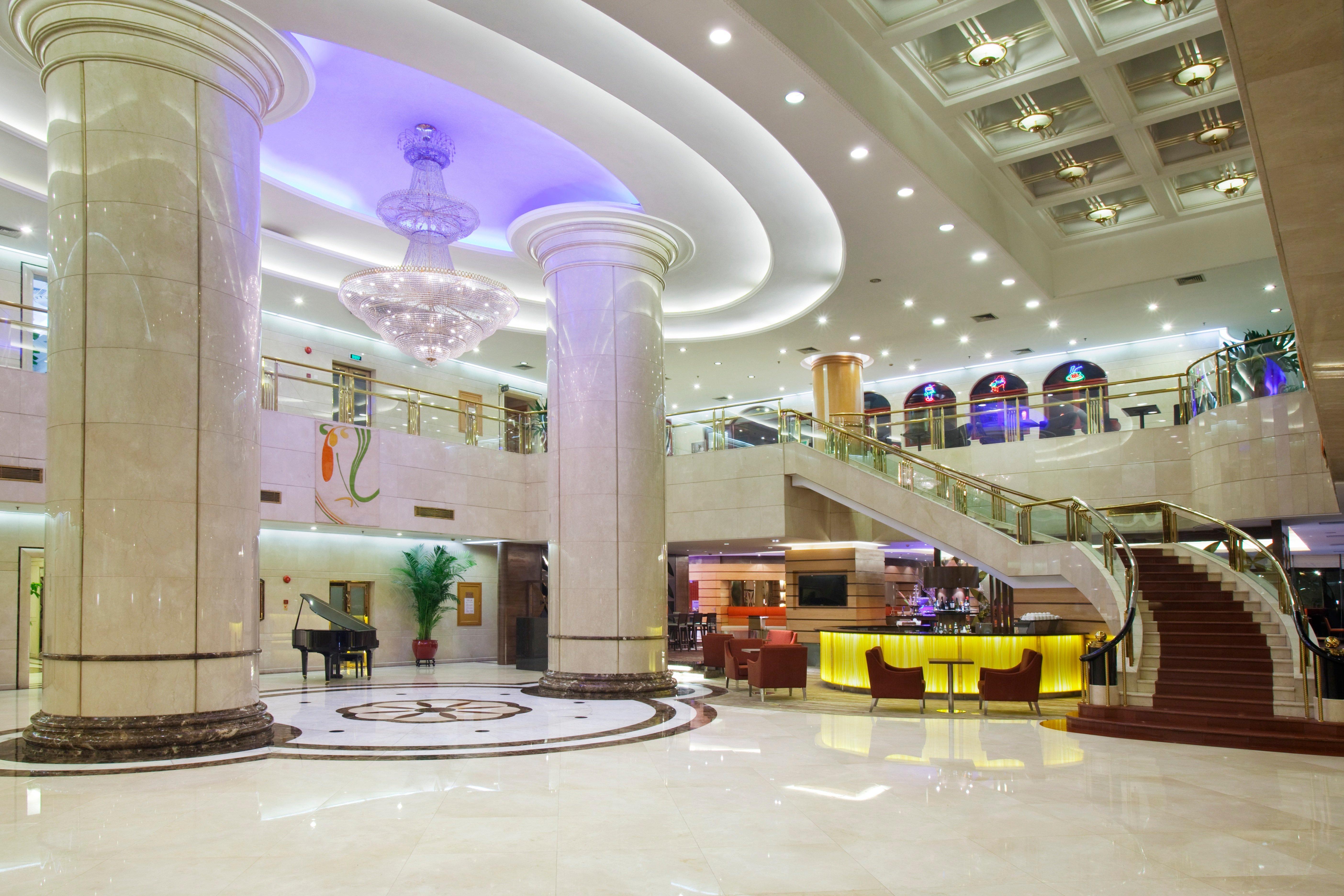 Holiday Inn Shenzhen Donghua, An Ihg Hotel מראה חיצוני תמונה